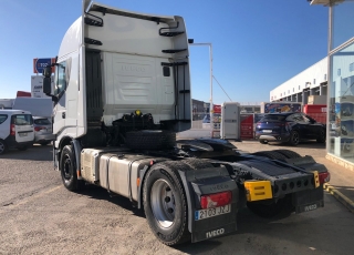 Tractor head IVECO AS440S51TP EVO, Hi Way, automatic wit retarder, year 2017, with 453.260km.