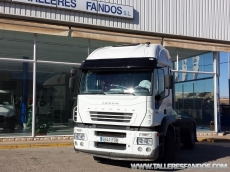 Tractor unit IVECO AT440S43TP, manual with retarder, year 2006, 795.884km, in good conditions.
