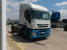 Tractor head IVECO AT440S45TP, automatic, year 2011, with 579.648km.