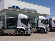 Cabezas tractoras usadas IVECO AT440S45TP, automáticos con intarder, del año 2011, con menos de 200.000km.