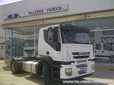 Tractor unit IVECO Stralis AT440S45TP manual with retarder, with 273.710km, registered 2010.