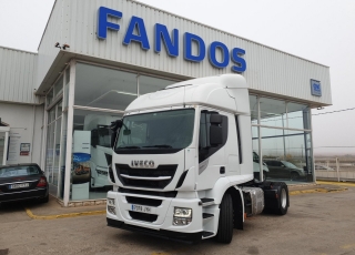 Tractor head 
IVECO 
AT440S46TP Hi Road EVO Euro6, 
automatic with retarder, 
year 2017, 
with 607.520km.