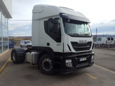 Tractor head IVECO Hi Road AT440S46T/P, automatic with retarder, year 2013, with 555.895km.