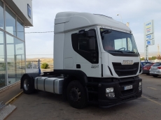 Tractor head IVECO Hi Road AT440S46T/P, automatic with retarder, year 2013, with 487.540km.
