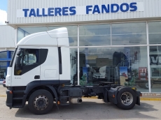 Tractor head IVECO AT440S46TP, automatic with retarder, year 2012, 695.243km.
