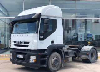 Tractor head IVECO AT440S46TP, automatic with retarder, year 2012, with 990.434km.