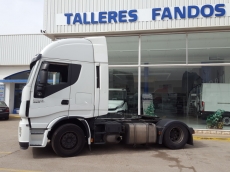 Tractor head IVECO Hi Way AS440S46T/P ECO, automatic with retarder, adr, year 2014, with 419.618km.