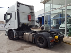 Tractor head IVECO Hi Way AS440S46T/P ECO, automatic with retarder, adr, year 2014, with 419.618km.