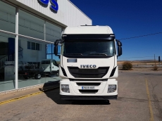 Tractor head IVECO Hi Way AS440S46T/P, automatic with retarder, adr, year 2014, with 628.362km with ADR.