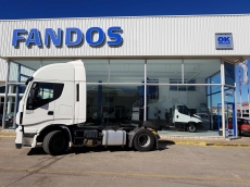 Tractor head IVECO Hi Way AS440S46T/P, automatic with retarder, adr, year 2014, with 628.362km with ADR.