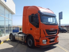 Tractor head IVECO Hi Way AS440S46T/P Euro6, automatic with retarder, year 2014, with 246.000km.