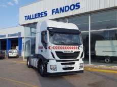 Tractor head IVECO Hi Way AS440S46T/P, automatic with retarder, year 2013, with 350.417km.