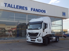 Tractor head IVECO Hi Way AS440S46T/P, automatic with retarder, year 2013, with 317.110km.
