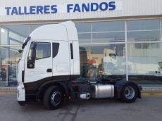 Tractor head IVECO Hi Way AS440S46T/P, automatic with retarder, year 2013, with 317.110km.