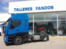 Tractor head IVECO Hi Way AS440S46T/P EEV, automatic with retarder, year 2013, with 347.185km.