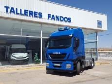 Cabeza tractora IVECO Hi Way AS440S46T/P EEV, automática con intarder, del año 2013, con 299.888km, con 12 meses de garantía de cadena cinemática.