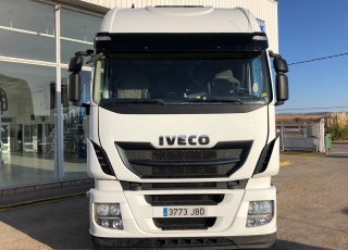 Tractor head IVECO Hi Way AS440S48T/P Euro6,, automatic with retarder, year 2014, with 360.070km.