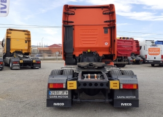 Tractor head 
IVECO Hi Way AS440S48T/P Euro6,
automatic with retarder, 
year 2015, 
with 486.110km.