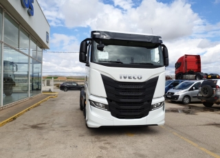 New Tractor Head IVECO  S-WAY AS440S48TP.