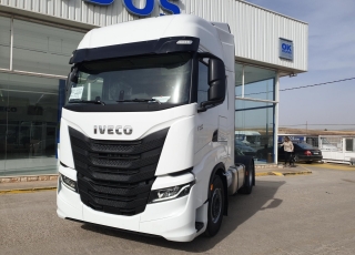 New Tractor Head IVECO  S-WAY AS440S51TP.