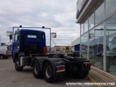 Tractor unit MAN TGA 33.480, 6x6, manual with retarder and hidraulic equip, year 2004, with 366.160km.