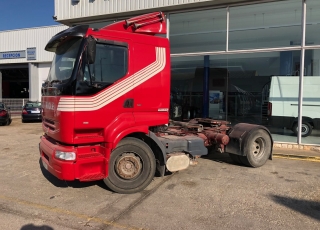 Tractor head Renault 340.18T, manual, hydraulic equip, year 1999.