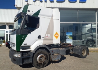 Tractor head,
RENAULT PREMIUM 420DCI, 
manual, 
year 2004, 
with 1.597.500km,