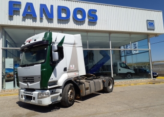 Cabeza tractora de ocasión,
marca Renault Premium 450.18T, 
automática con  intarder, 
con equipo hidraulico, 
con 1.495.209km del año 2007.

Precio 5.000€+IVA sin garantía. .