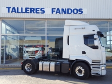 Cabeza tractora de ocasión RENAULT  PREMIUM 460.18 DXI, automática con intarder, spoilers, 491.735km del año 2011.