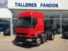 Cabeza tractora Renault Premiun 400.18T, manual con  intarder con equipo hidraulico, del año 1999 con 658.933km