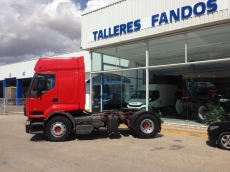 Cabeza tractora Renault Premiun 400.18T, manual con  intarder con equipo hidraulico, del año 1999 con 658.933km