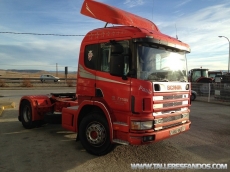 Cabeza tractora Scania P124, 360, 4x2, cambio manual, con una cama, enfriador autonomo, rueda 315/80R22.5