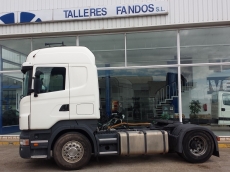 Tractor head Scania R420 automatic (Opticruise) with retarder, year 2007, 683.325km with hydraulic equip and bed, highline cabine.