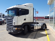 Tractor head Scania R420 Opticruise with retarder, year 2009, 1.020.615km with bed.