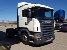 Cabeza tractora de ocasión marca Scania modelo R420, Opticruise con intarder, año 2009, 1.485.260km, con cama.