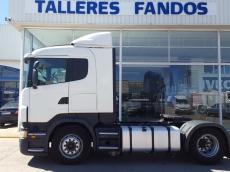 Cabeza tractora de ocasión marca Scania modelo R420, Opticruise con intarder, año 2009, 1.485.260km, con cama.