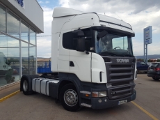 Tractor head Scania R420 Opticruise with retarder, year 2007, 1.093.750km with bed.
