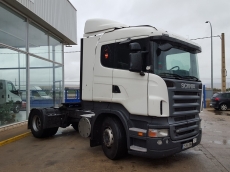 Tractor head Scania R420 Opticruise with retarder, year 2009, 990.771km with bed.
