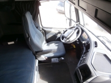 Cabeza tractora Volvo FH13 460CV del año 2011, con cambio automático, cabina grobetrotter, aire acondicionado nocturno, camión totalmente revisado, en perfecto estado.