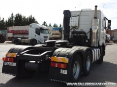 Tractor head Volvo 6x4 model FH16 550, manual with retarder, 120Tn, 522.790km, two beds, year 2005.