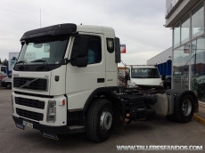 Tractor head Volvo FM42.440, manual, engine brake, year 2005, with 519.066km and hydraulic equip.