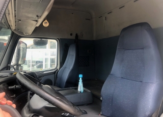 Tractor head 
VOLVO FM42.480,
automatic,
with 723.867km
year 2008.