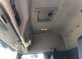 Tractor head 
VOLVO FM42.480,
automatic,
with 723.867km
year 2008.