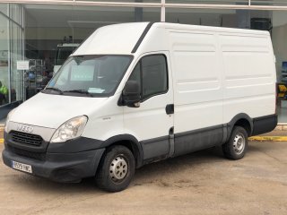 Furgón IVECO 35S13V 12m3 Furgón IVECO 35S13V 12m3