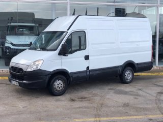 Van IVECO 35S13V 12m3 Van IVECO 35S13V 12m3