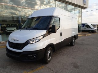 Van IVECO 35S16V 12m3 nueva Van IVECO 35S16V 12m3 nueva