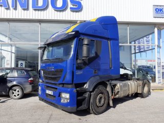 Tractora IVECO AT440S46TP Hi Road Manual Tractora IVECO AT440S46TP Hi Road Manual