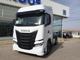 Tractora IVECO S-WAY AS440S51TP Tractora IVECO S-WAY AS440S51TP