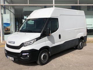 Van IVECO 35S16V 10.8m3 Van IVECO 35S16V 10.8m3