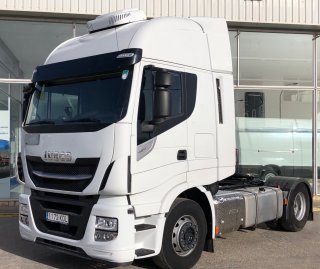 Tractor unit IVECO AS440S48TP EVO Hi Way Tractor unit IVECO AS440S48TP EVO Hi Way